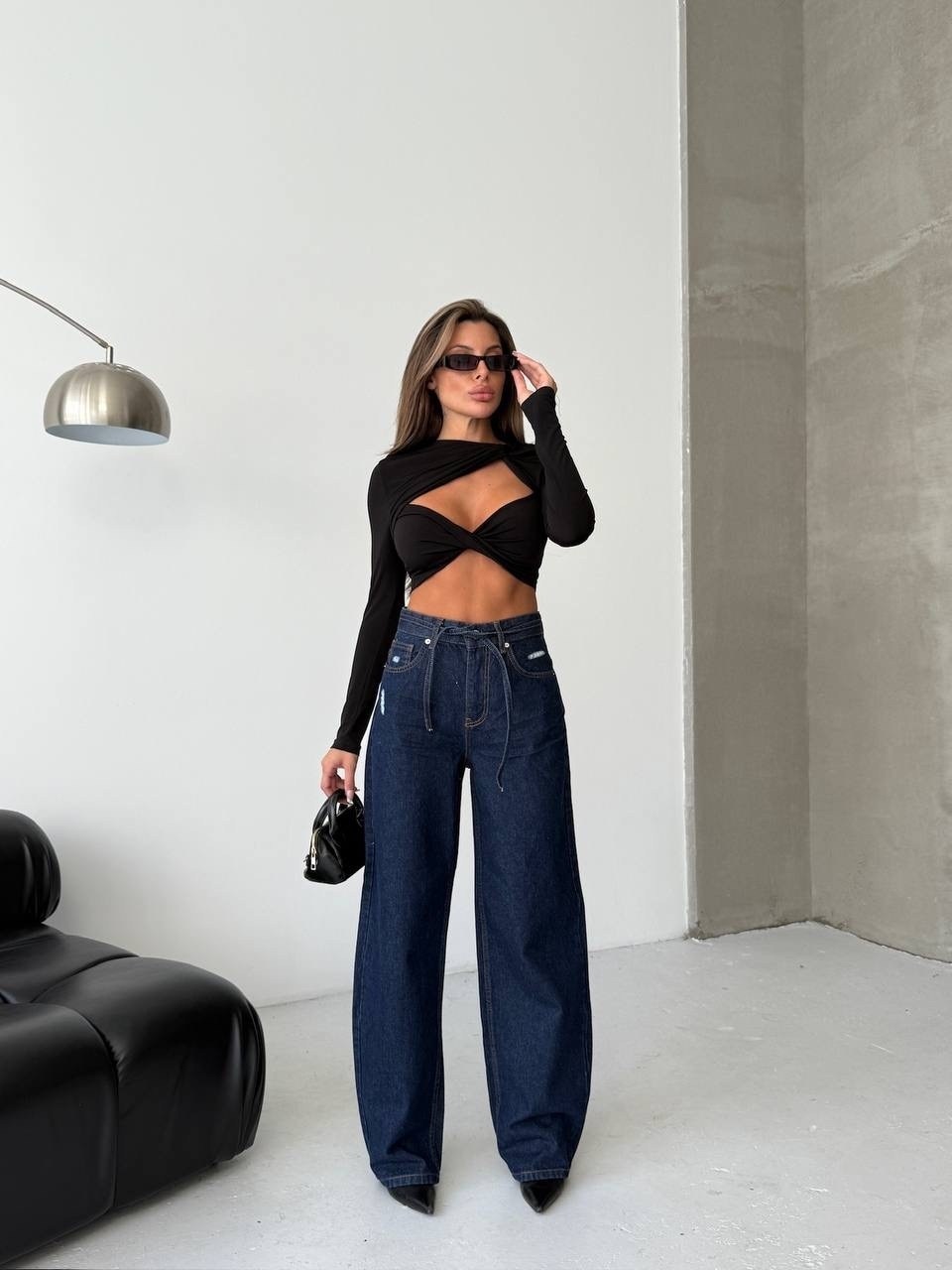 стильные джинсы,джинсах,женские джинсы,брюки джинсы,джинсы широкие