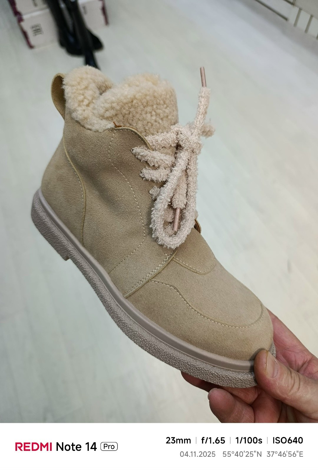 ,зимняя женская ,ботинка женские зимние,женские ботинки,замшевые ботинки