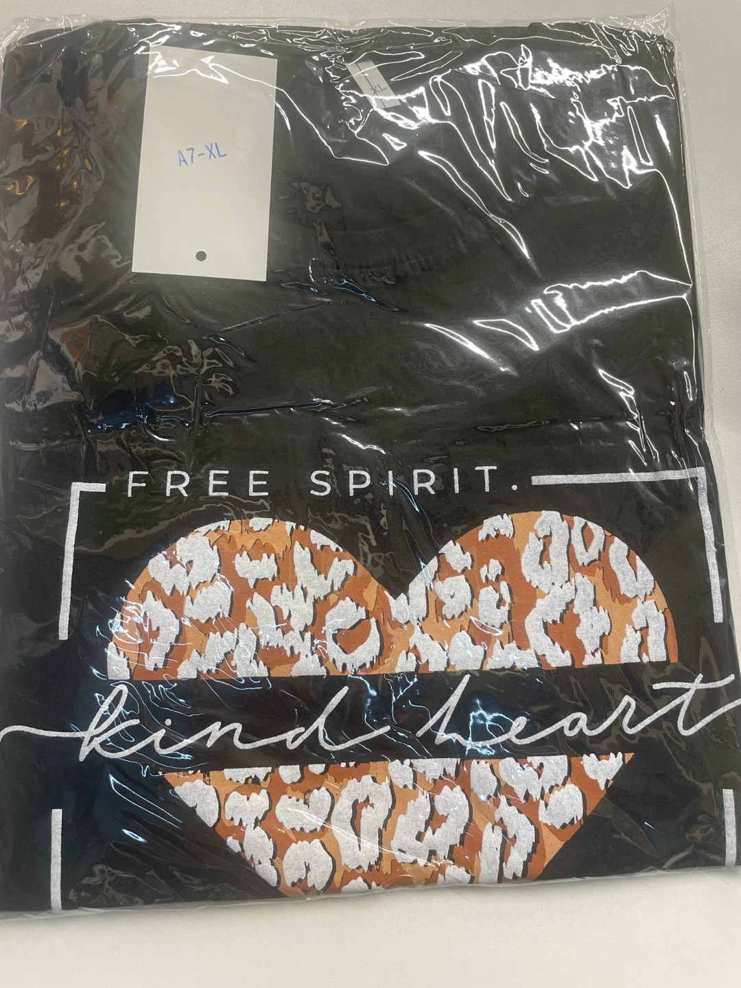 женские футболки,футболки модные,футболка с леопардовым принтом,футболки для женщин,футболки женские с принтом