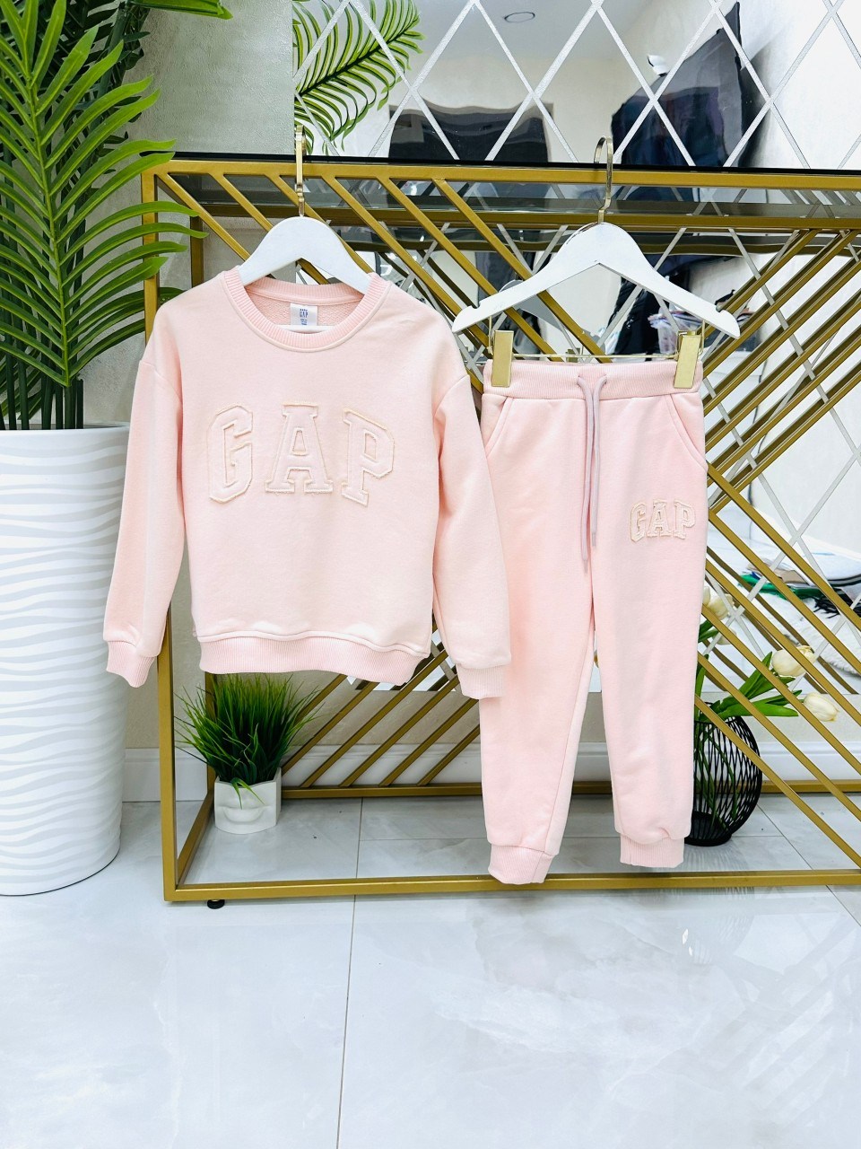 спортивный костюм gap,модные костюмы,детский спортивный костюм gap,костюм gap,костюм на флисе