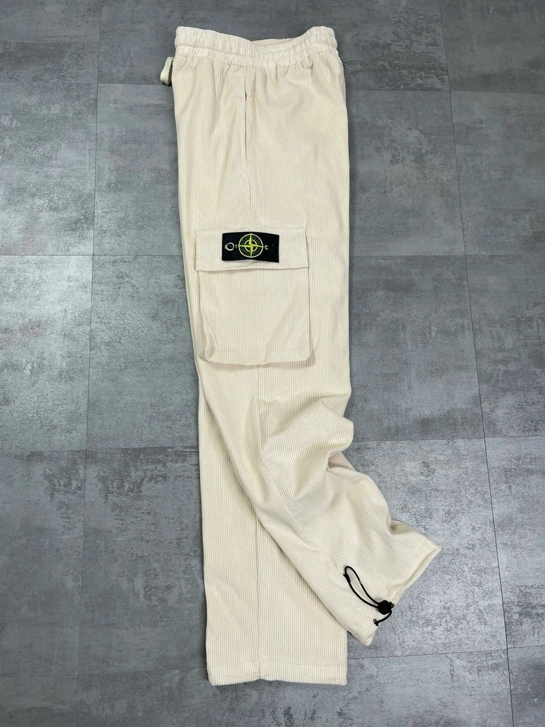 брюки stone island,зеленые штаны стон айленд,мужские брюки карго,stone island,спортивные брюки stone island