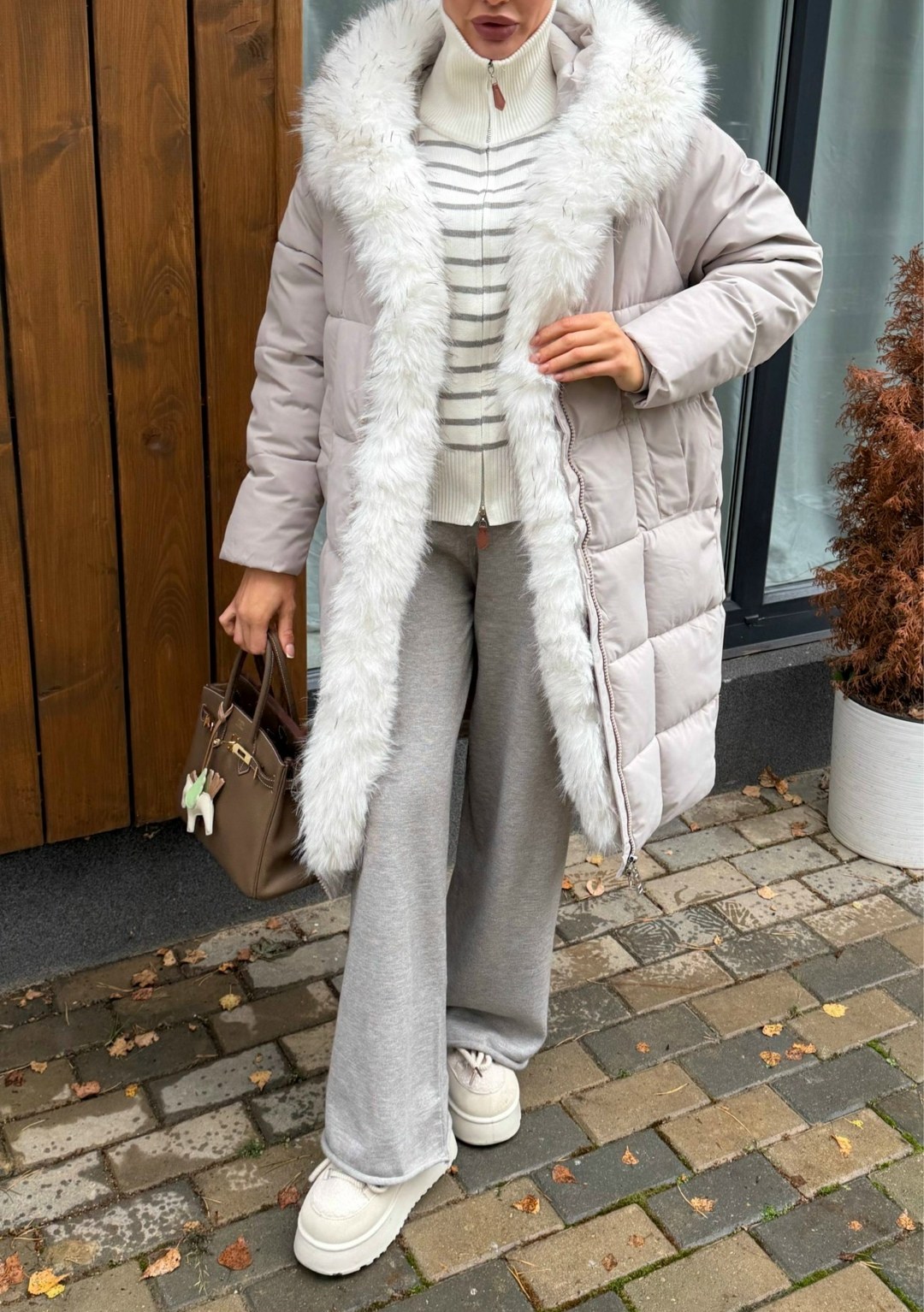 зимние куртки,пуховики с мехом,женские пуховики,пуховик,пуховик женский зимний