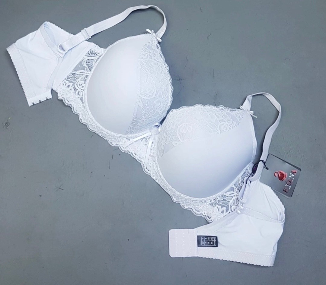 бюстгальтер,женская нижнее белье,нижнее белье оптом,бюстгальтер с кружевами,комплект нижнего белья