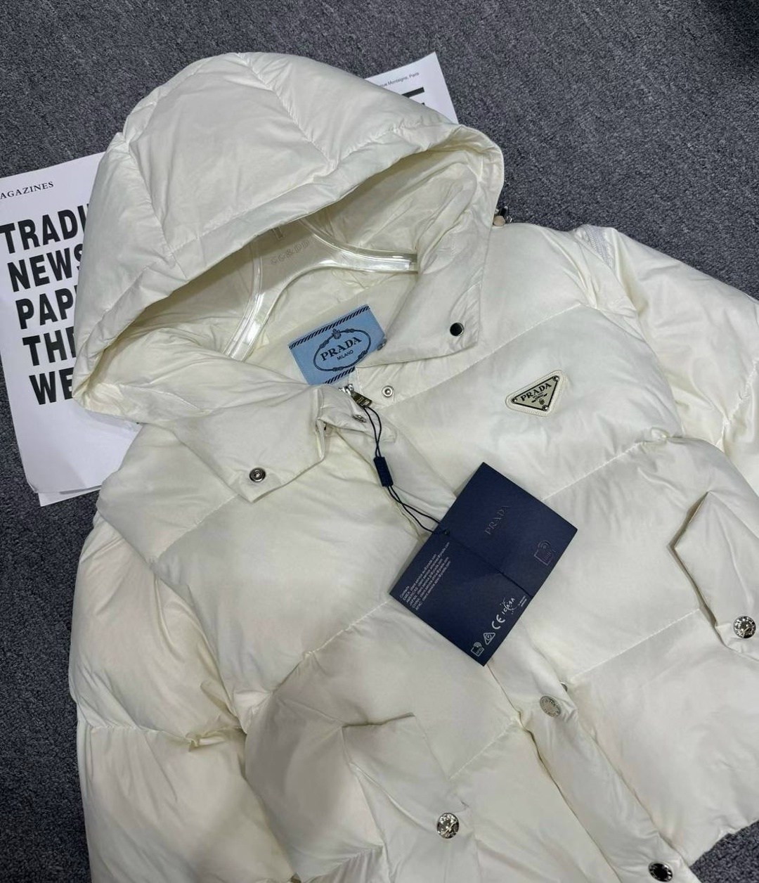женские пуховики,пуховик фенди женский,пуховик прада,пуховик,куртка стильная