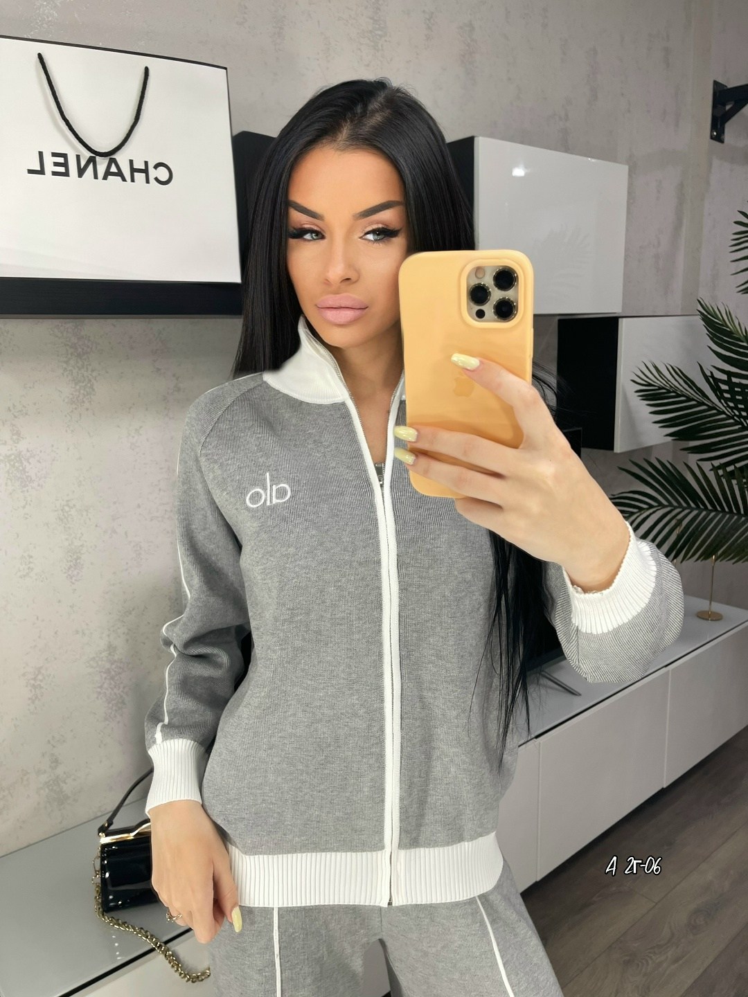 стильные костюмы,модные костюмы,костюм трикотажный,костюмы спортивные женские,женские костюмы