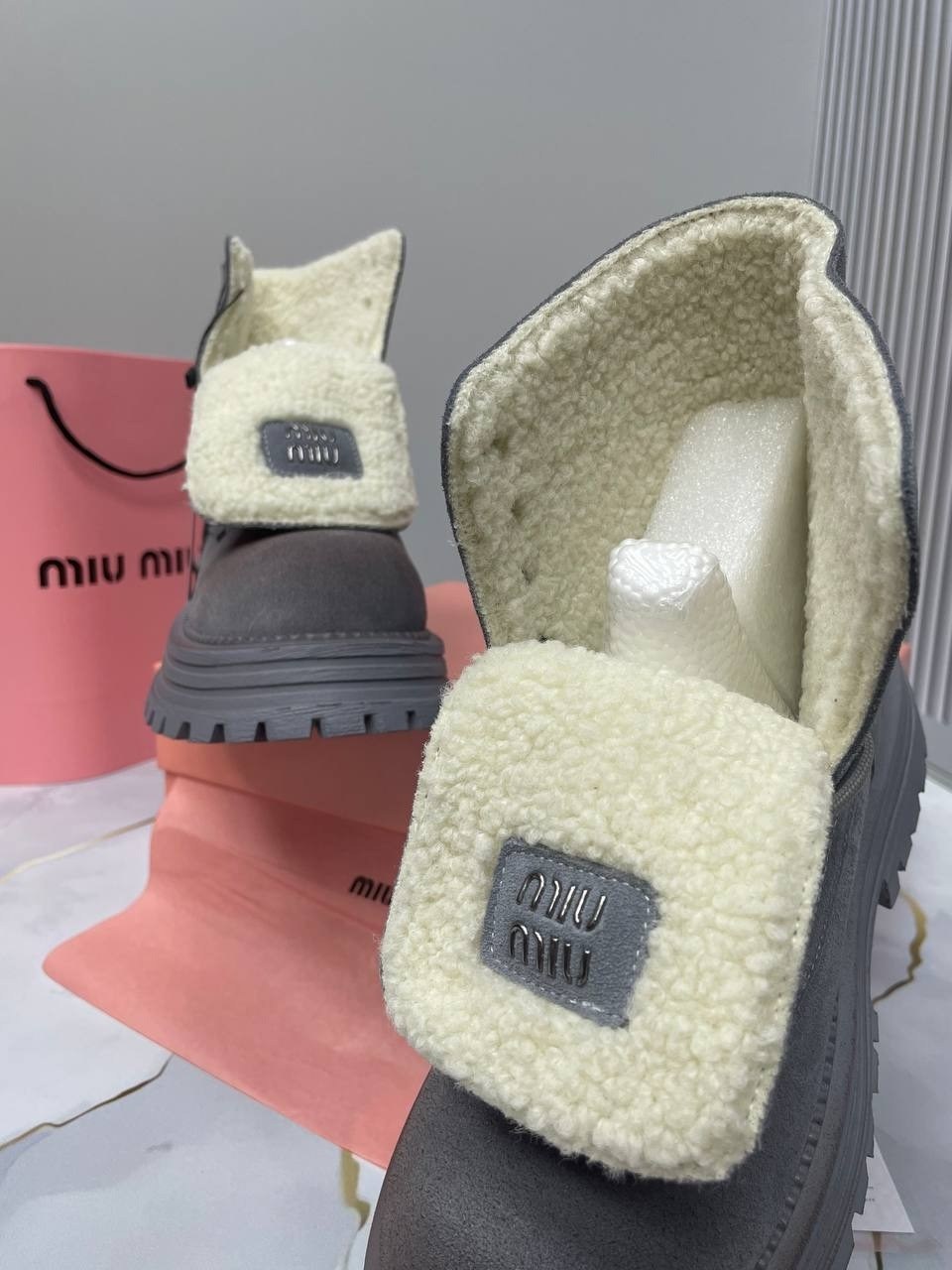 ботинки miu miu,,ботинки миу миу женские зимние,ботинки miu,ботинка женские зимние