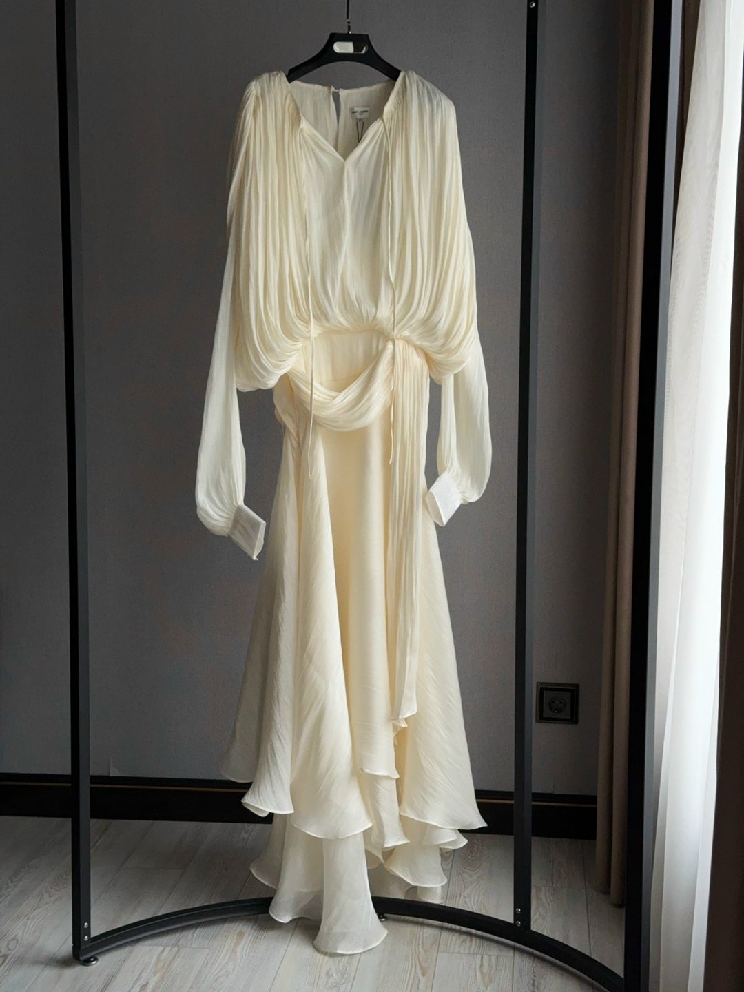 платье модное,девушка,стильное платье,мода стиль,платье женская