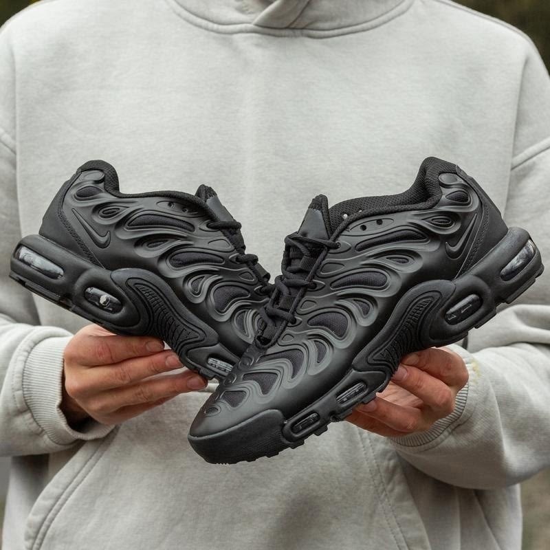 кроссовки nike air max tn plus,кроссовки nike air max plus,кроссовки мужские nike air max plus,nike air max plus tn,кроссовки