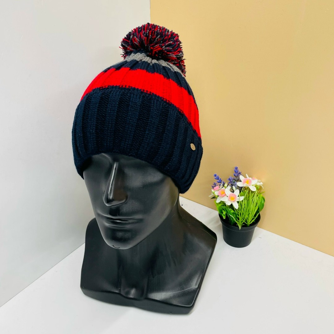 шапка зимняя мужская,мужская шапка,вязаная мужская шапка,мужская шапка с помпоном,шапка мужская зимняя вязаная