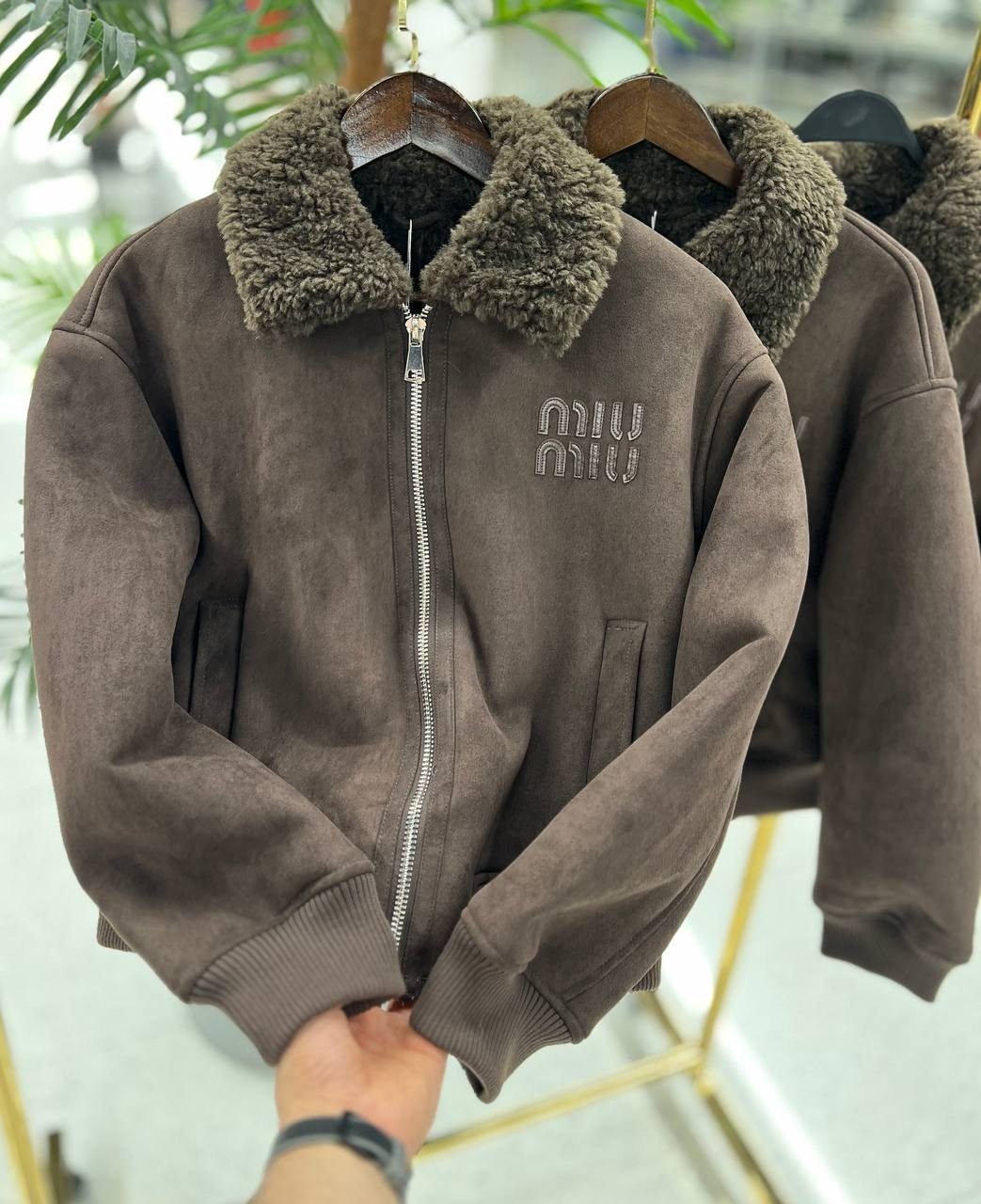 куртка бомбер,теплая куртка,куртка дубленка,замшевая куртка,меховые куртки