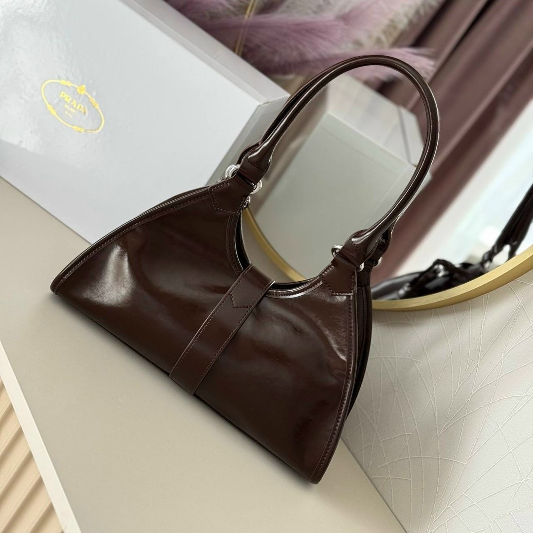 сумки люкс,сумка,сумки женская,модная сумка,сумка женская prada