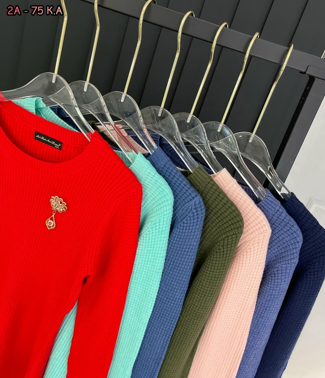 женская кофта,модная кофта,свитер женский кофта,кофта с цепочкой,свитера женские