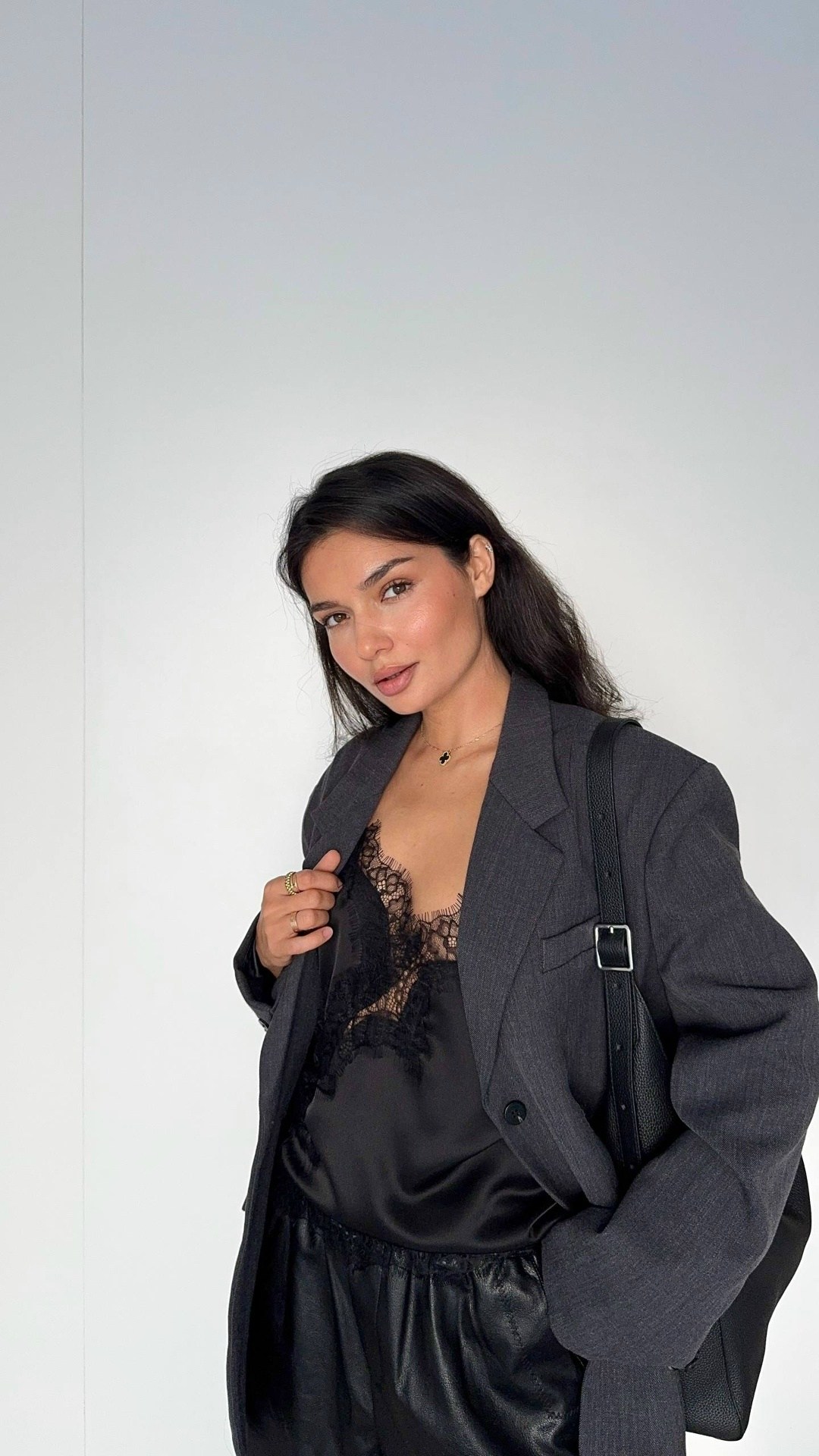 костюмы брючные,деловой костюм,женские жакеты,костюмы классические