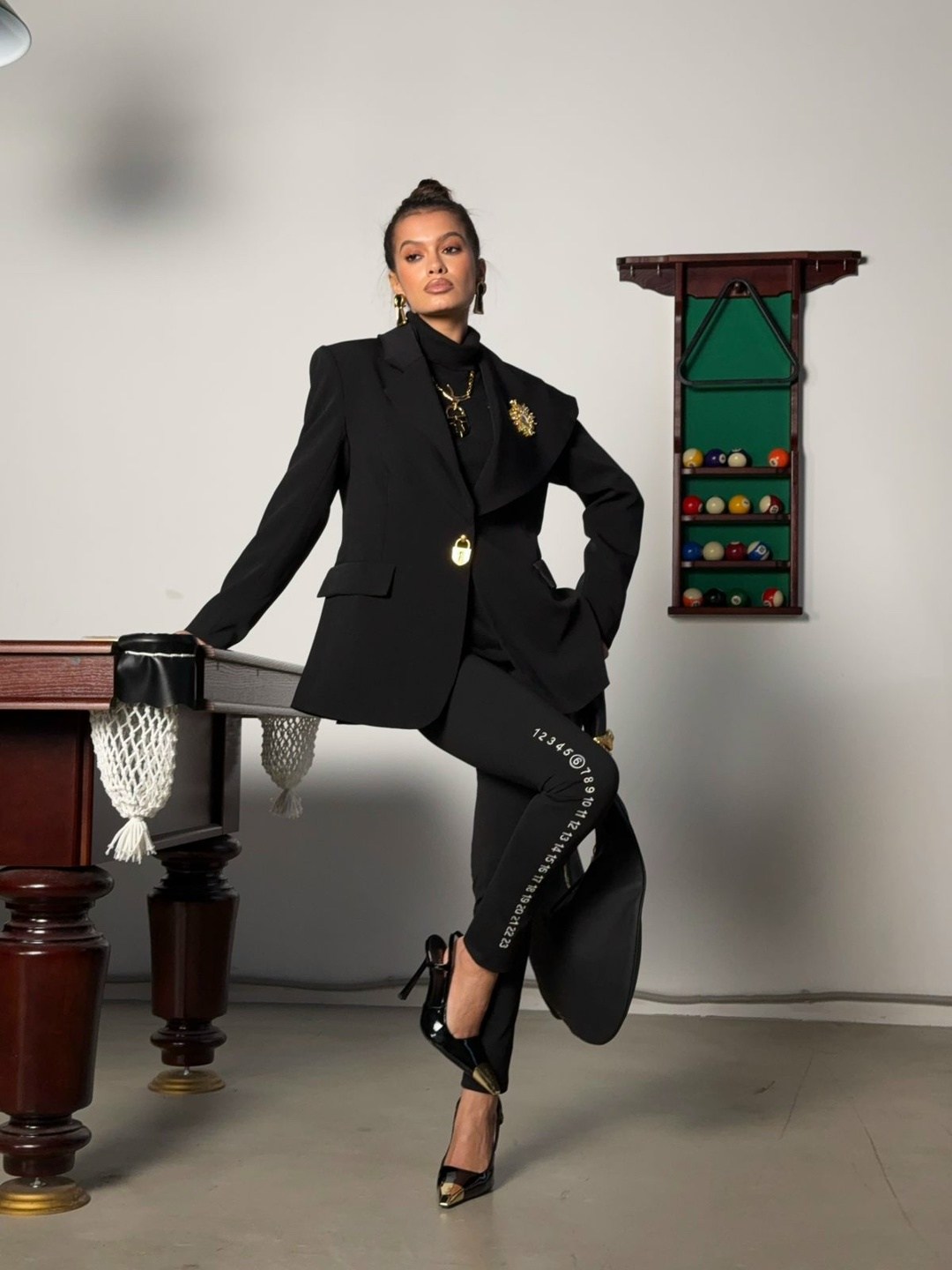 женские костюмы,костюм женский деловой,мода и стиль,брючные костюмы женские