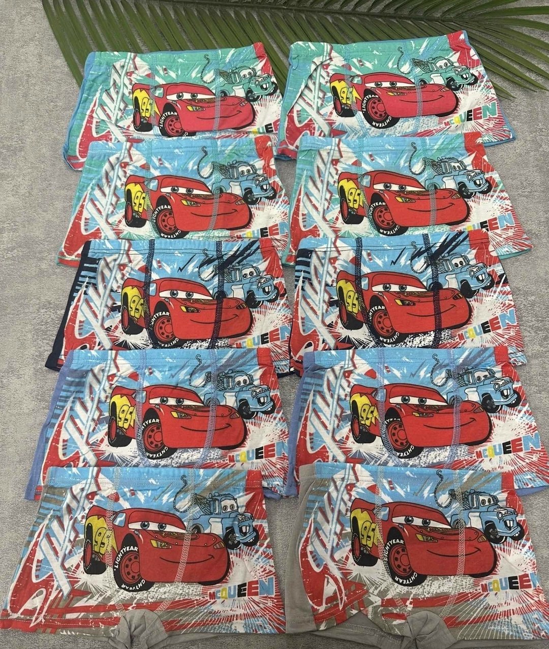 тачки disney,тачка молния маквин,молния маккуин тачки,маккуин тачки,молния маквин