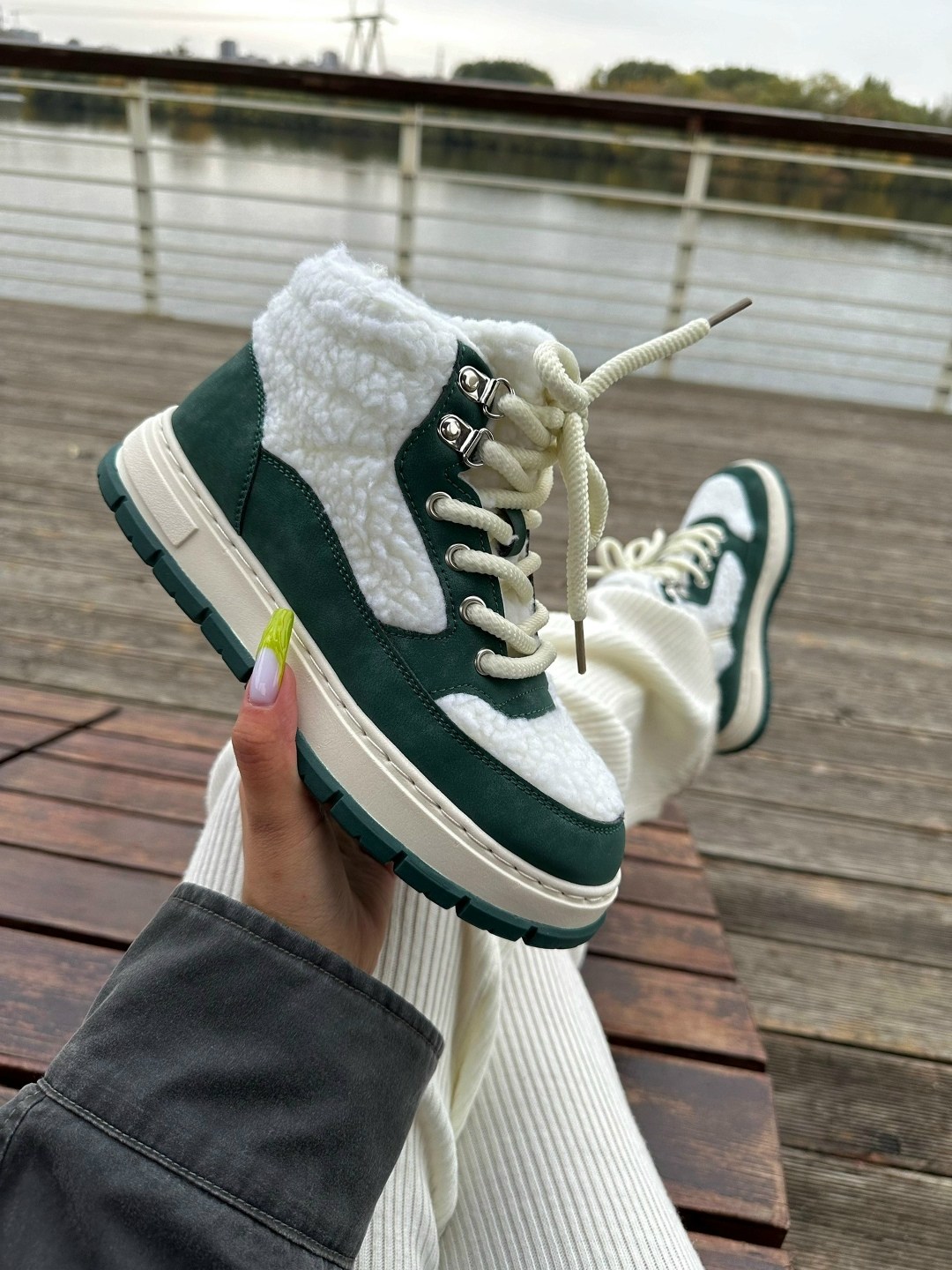 ,женские кроссовки,кроссовки женские зимние,кроссовки высокие,модные кроссовки