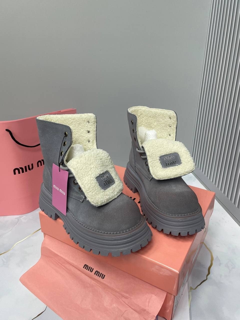 ботинки miu miu,,ботинки миу миу женские зимние,ботинки miu,ботинка женские зимние