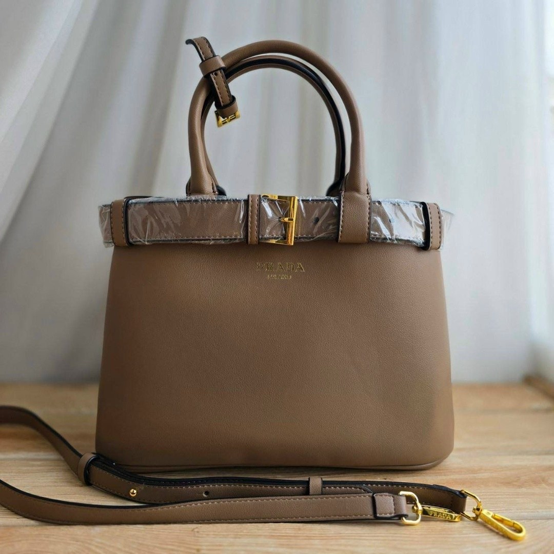 сумка prada,сумка prada женская,прада сумка женская,сумка prada оригинал,сумка женская prada прада