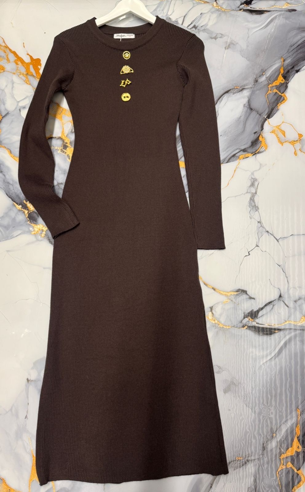 платье с пуговицами,платье миди с пуговицами,трикотажное платье,вязаное платье,платье стильное