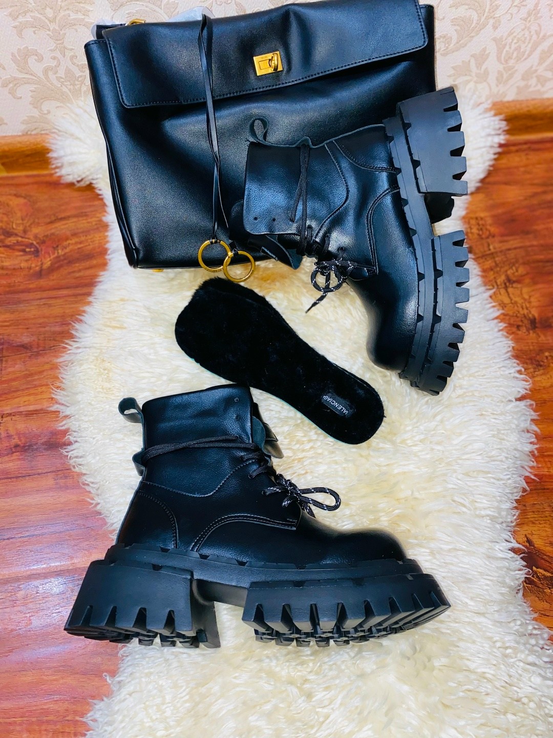 ,женские ботинки,ботинки,массивные ботинки,ботинки модные