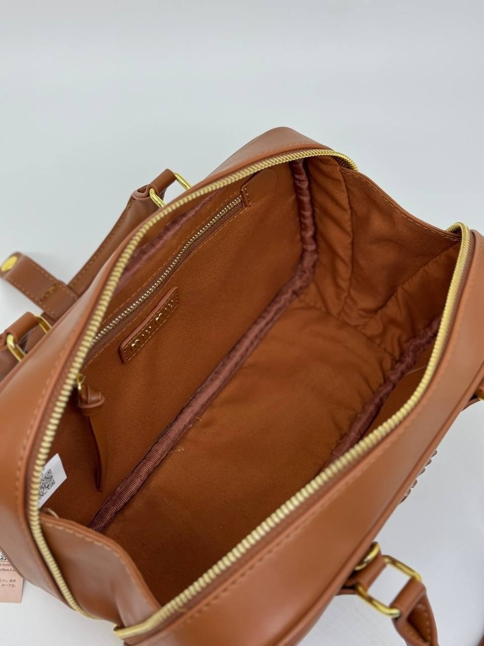 сумка miu miu,сумка,сумки женская,сумка женская miu miu,черная сумка