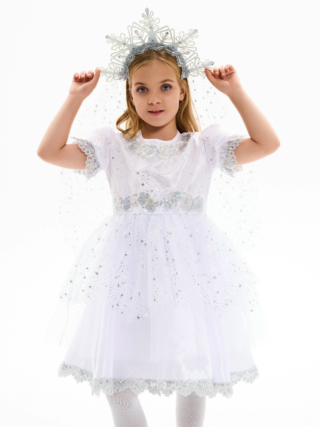 карнавальный костюм батик снежинка,карнавальный костюм снежинка,костюм снежинка для девочки,костюм снежинка,костюм карнавальный пуговка снежинка