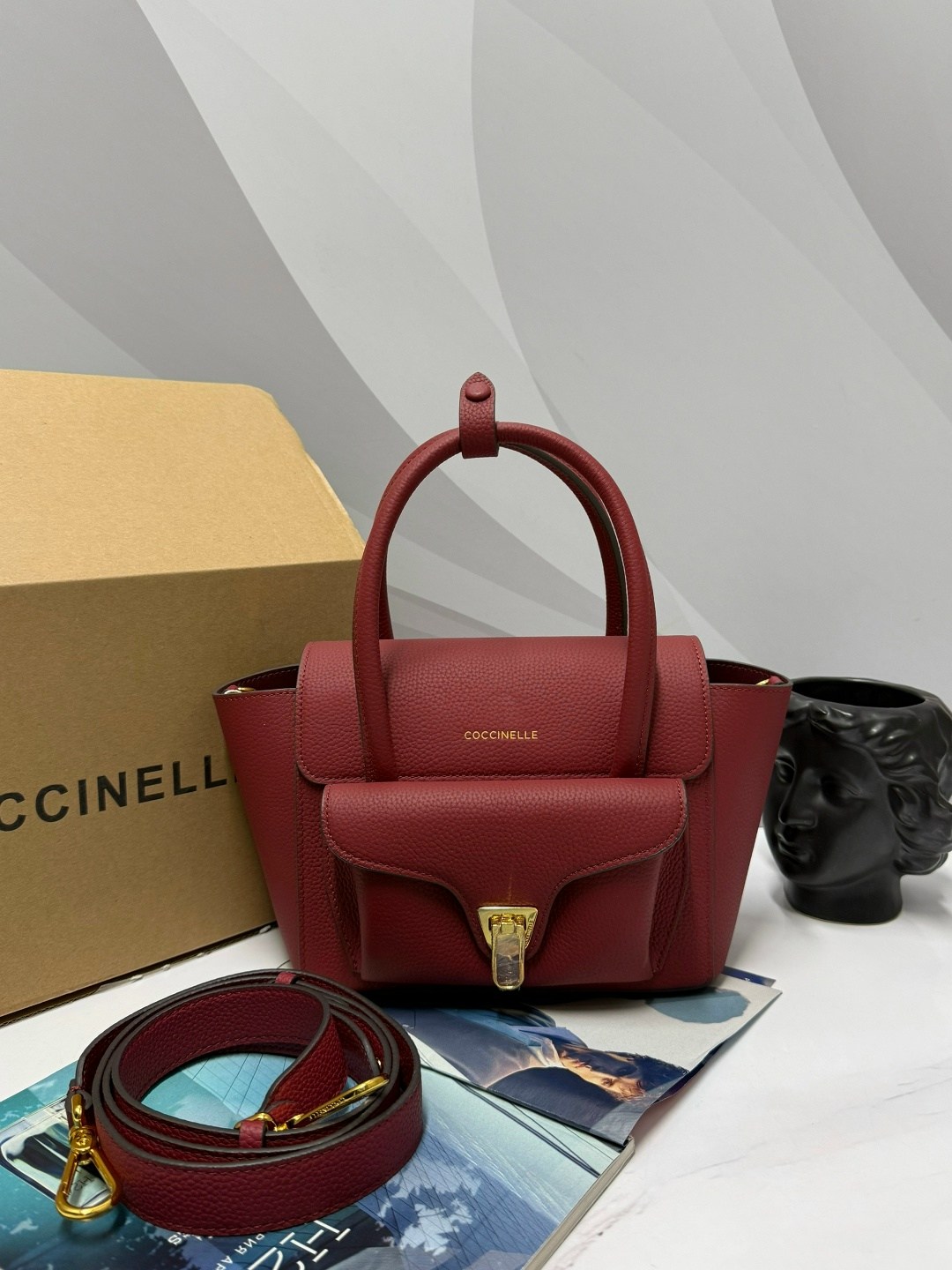 coccinelle сумка,женская сумка,сумка,женская сумка coccinelle,сумки аксессуары