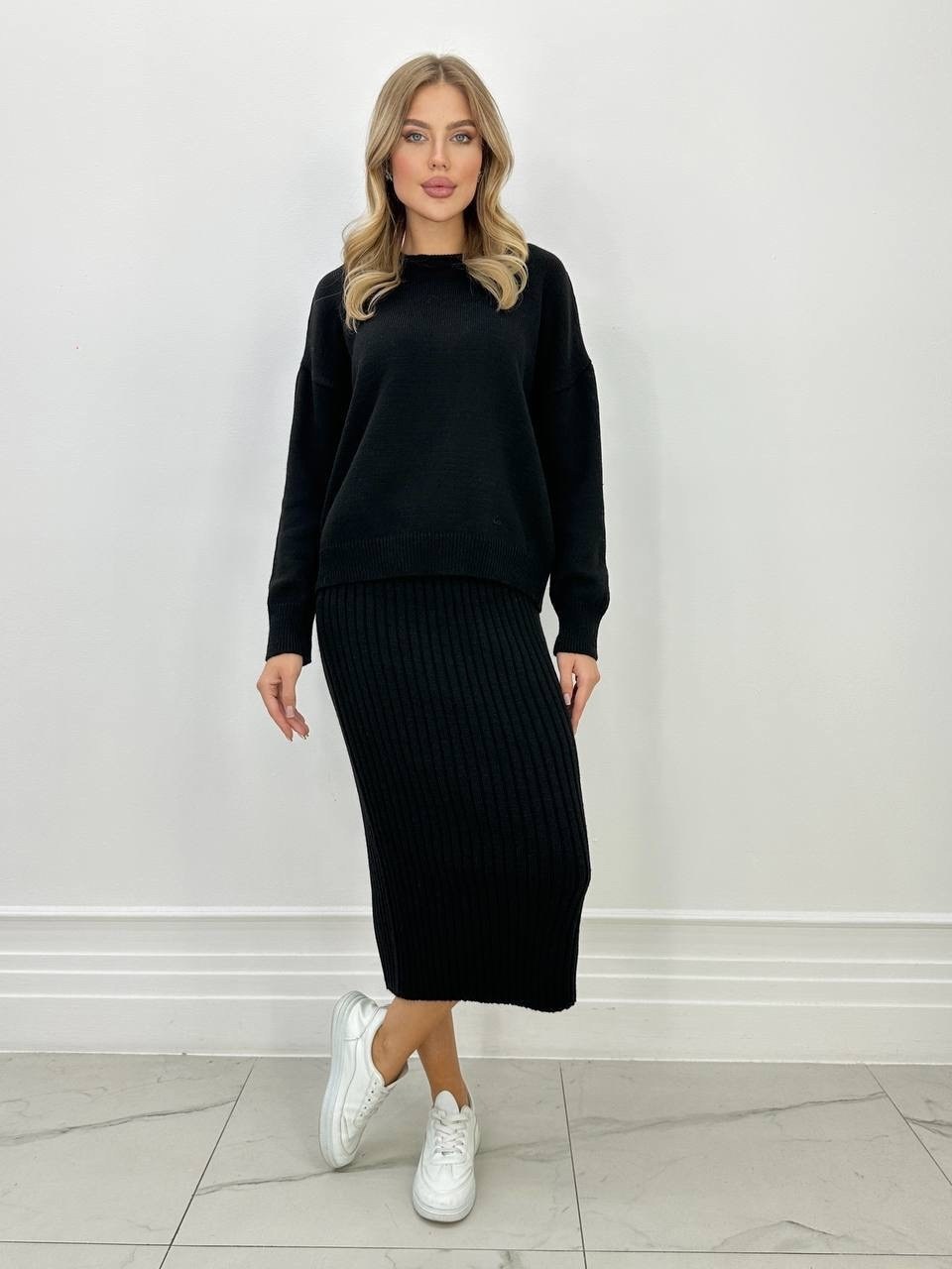 женский трикотажный костюм с юбкой,трикотажные костюмы с юбкой,трикотажные костюмы,трикотажный вязаный костюм с юбкой,теплый костюм с юбкой