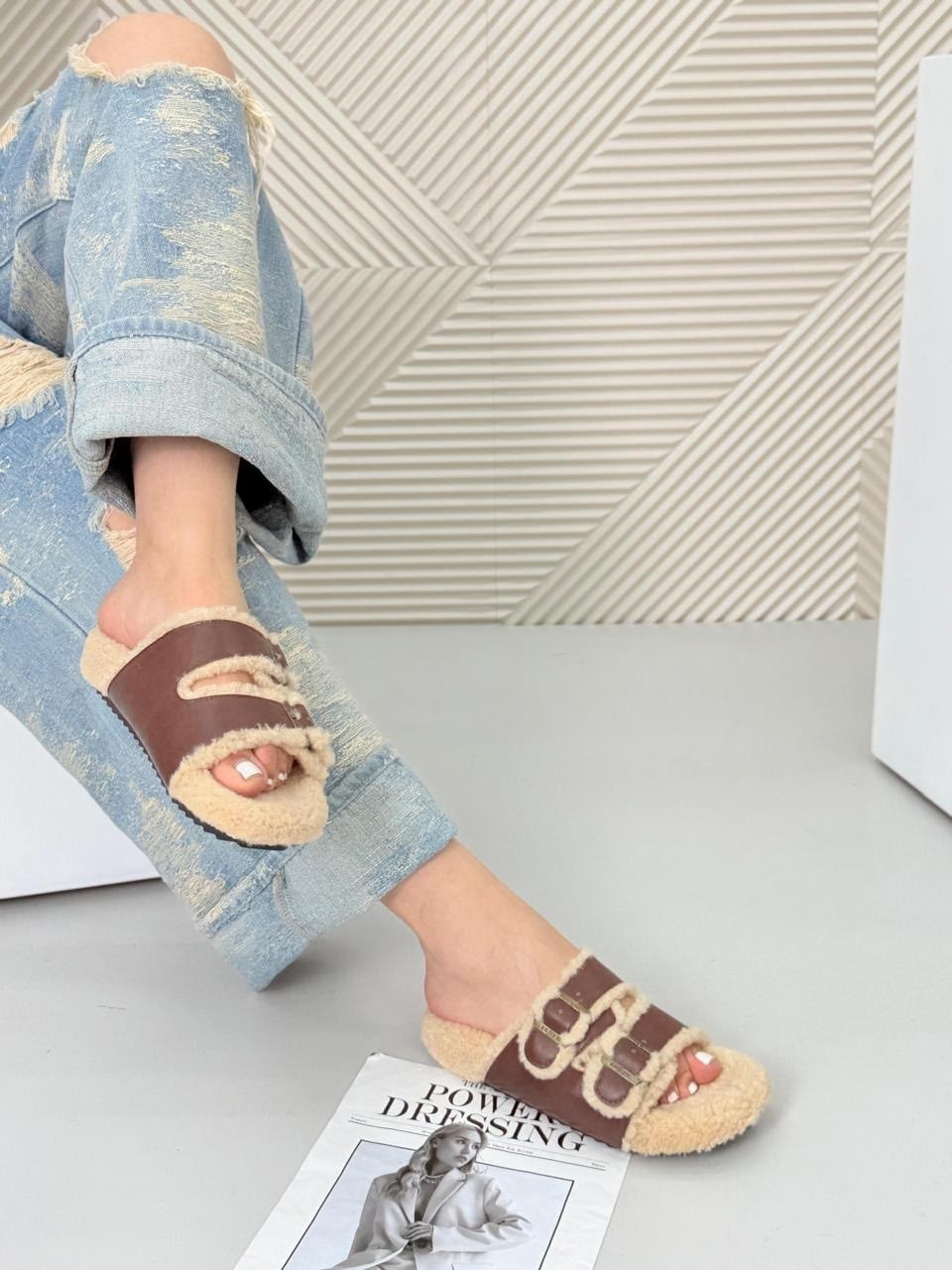 ,шлепанцы женские,тапочки модные,домашние тапочки,женские тапки