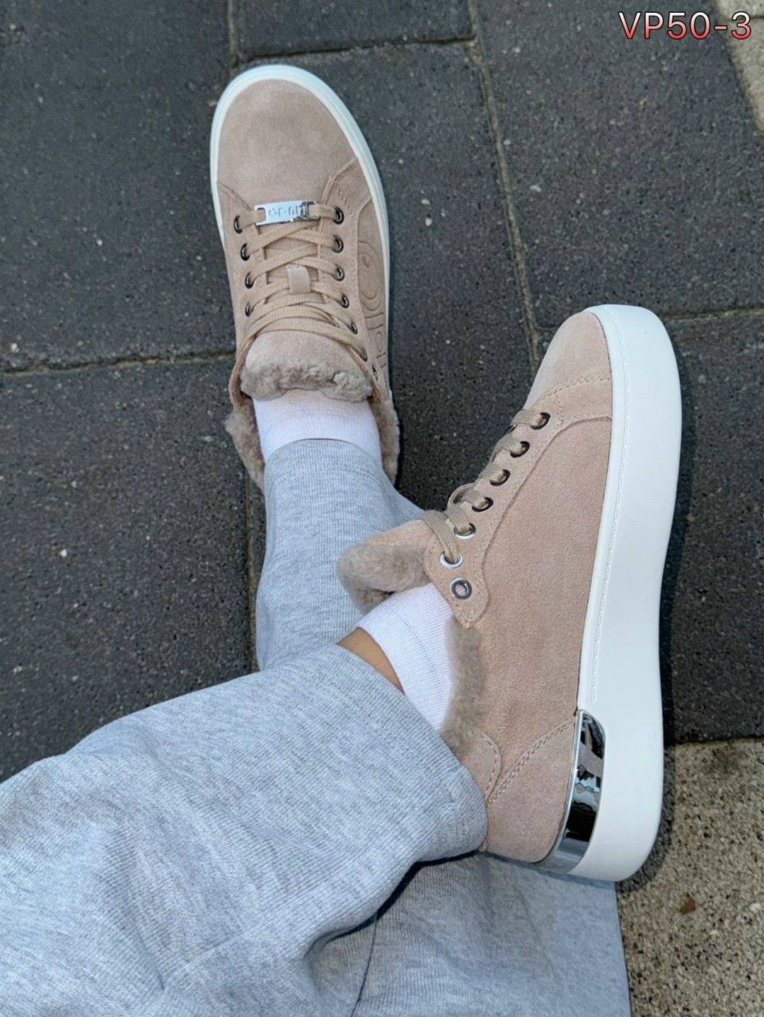 ,кеды женски,кроссовки женскиe,женские кеды,модные кеды кожаные женские