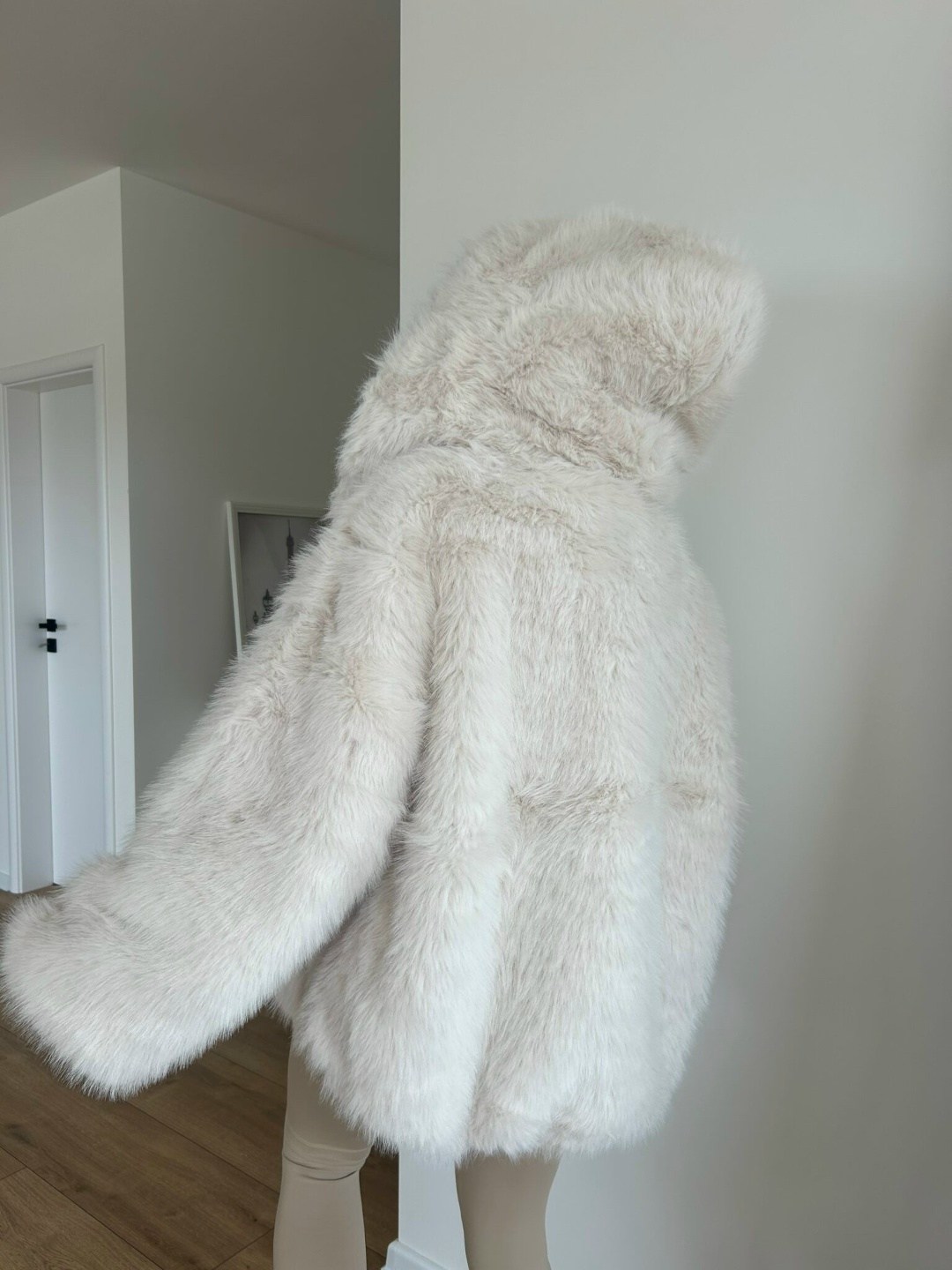 шуба белая,шуба искусственный,шуба из эко меха,шуба искусственная женская,женская шуба