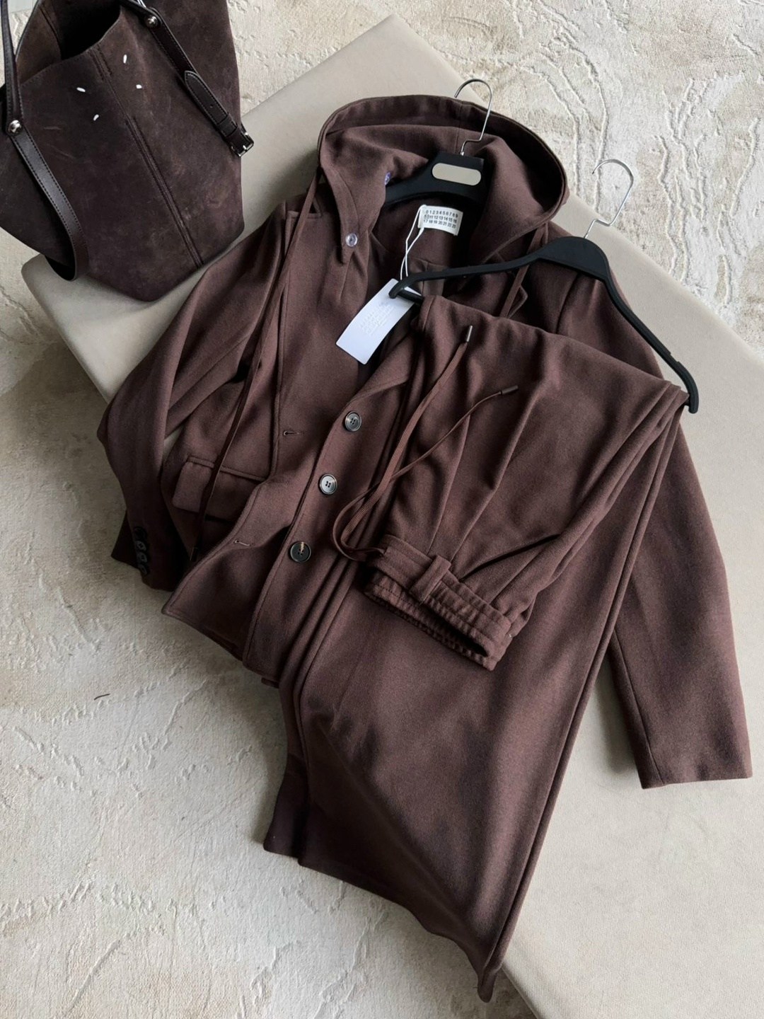 стильные образы,брюки коричневые,стиль и мода,костюм стильный