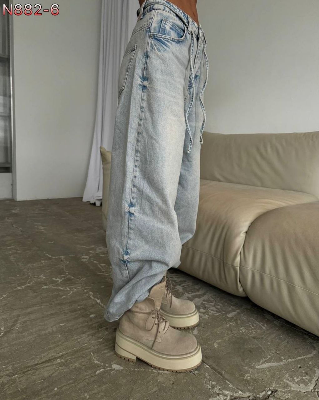 женские джинсы широкие,широкие джинсы,джинсы женские,модные джинсы,модные широкие джинсы