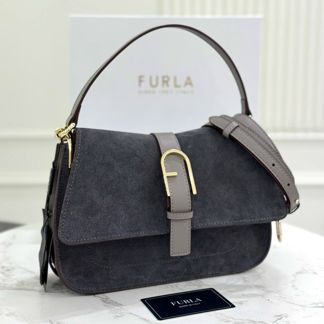 замшевая сумка,сумки coccinelle замшевая сумка,сумка,сумка coccinelle замша серая,сумка женская замшевая