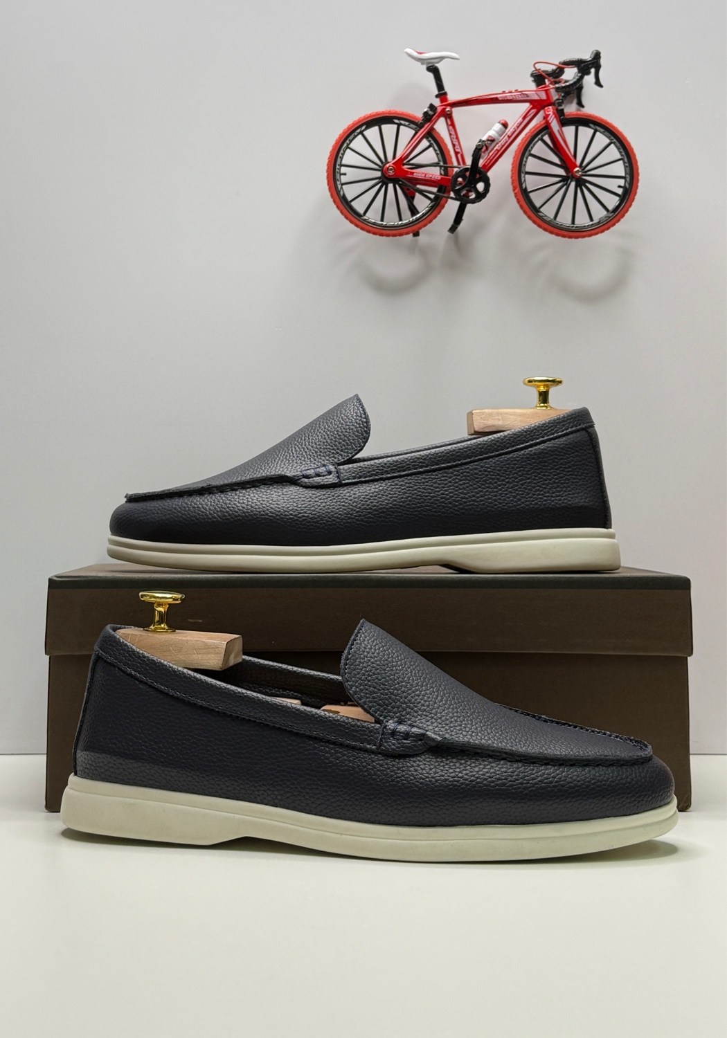 loro piana лоферы мужские,,loro piana лоферы,loro piana кожаные лоферы,модные лоферы