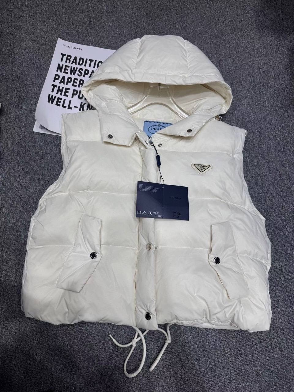 женские пуховики,пуховик фенди женский,пуховик прада,пуховик,куртка стильная