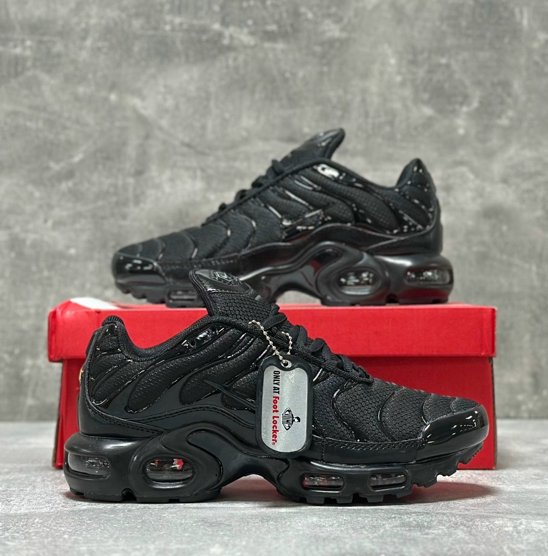 кроссовки nike air max tn plus,nike air max tn plus black,кроссовки nike air max plus,кроссовки,nike air max plus tn