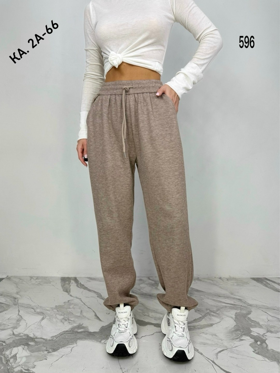 джоггеры женские,спортивные брюки,спортивные женские штаны,женские спортивные брюки,штаны джоггеры на флисе