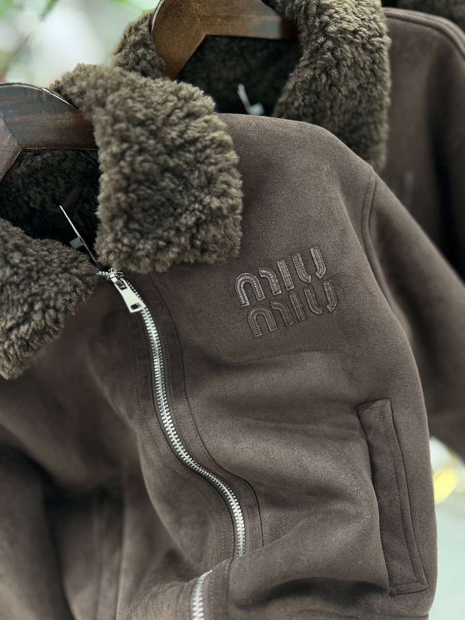 куртка бомбер,теплая куртка,куртка дубленка,замшевая куртка,меховые куртки