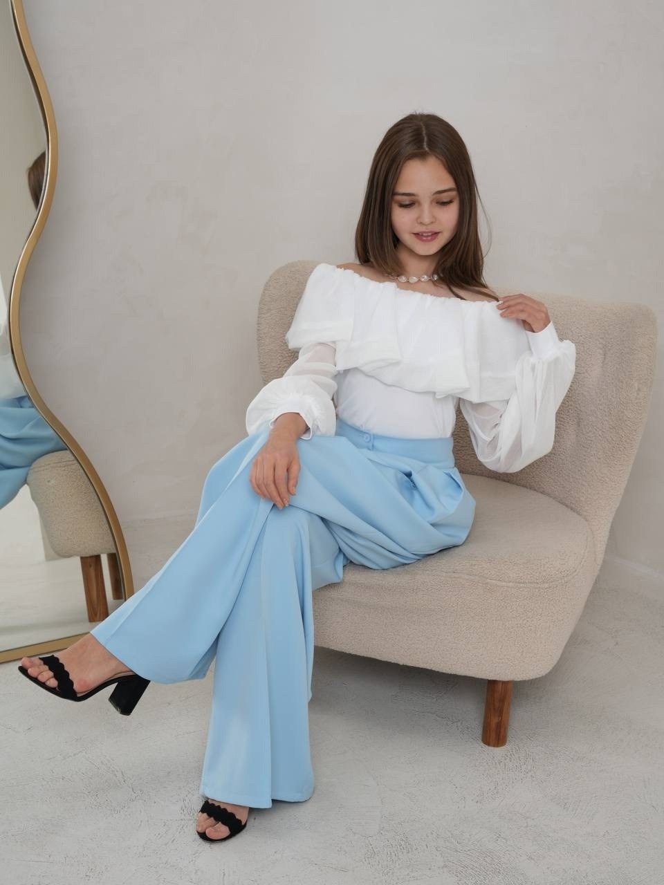 нарядные блузка,праздничная блузка,блузка классическая,элегантная блузка,блузка с открытыми плечами