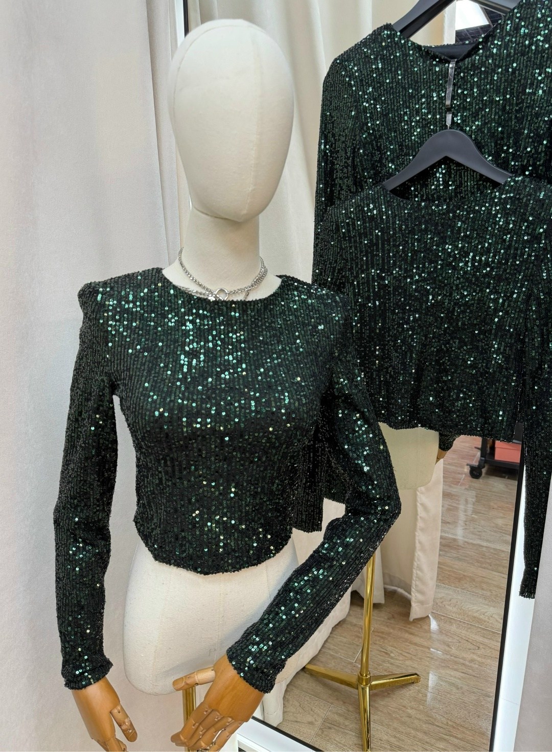 топ с пайетками женский,топ с пайетками,блузка с пайетками,