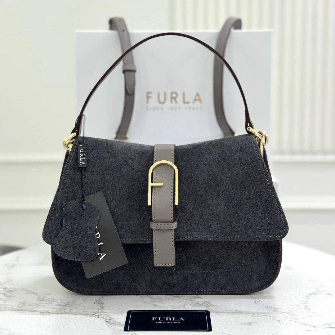 замшевая сумка,сумки coccinelle замшевая сумка,сумка,сумка coccinelle замша серая,сумка женская замшевая