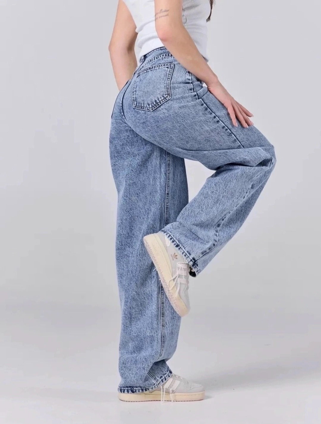 джинсы женские широкие,джинсы широкие,женские джинсы,джинсы повседневные,модные джинсы