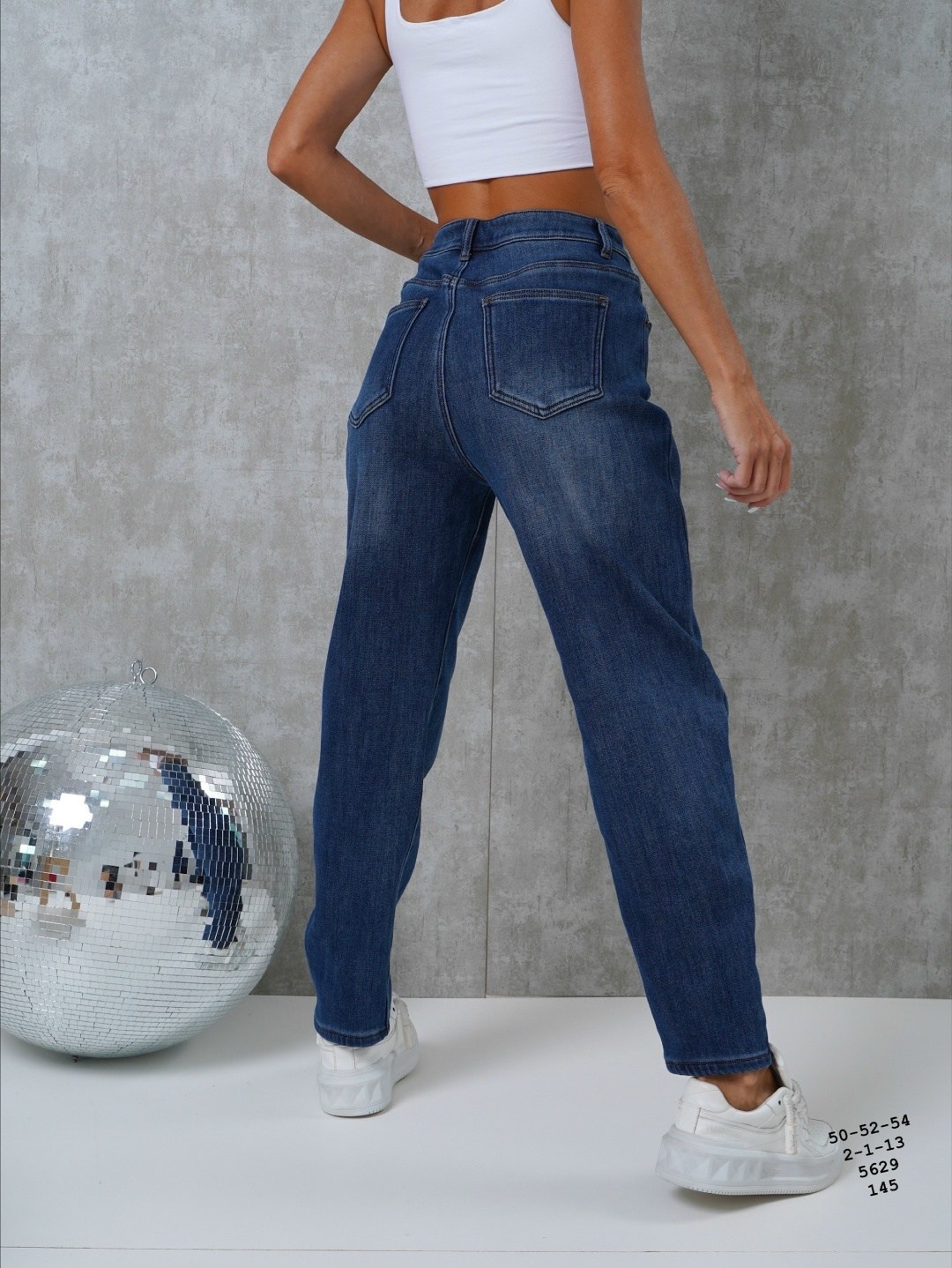 женские джинсы,женские джинсы бананы,джинсы мом женские,модные джинсы,женские джинсы 2025