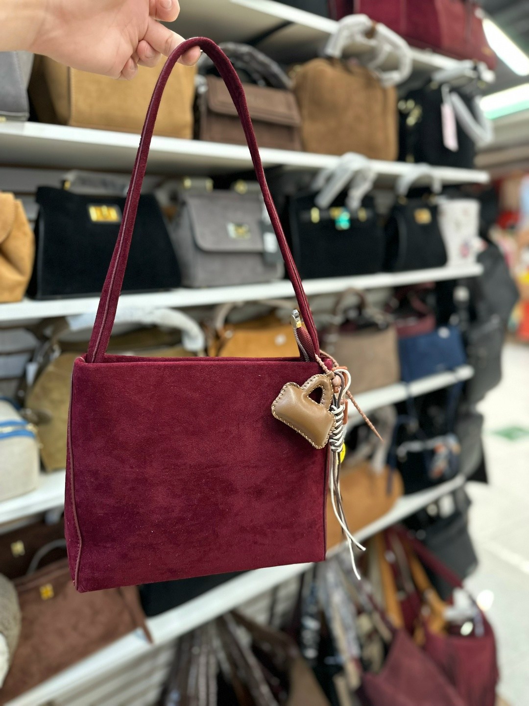 женская замшевая сумка,замшевая сумка,сумка,сумка из искусственной замши,сумка из натуральной замши