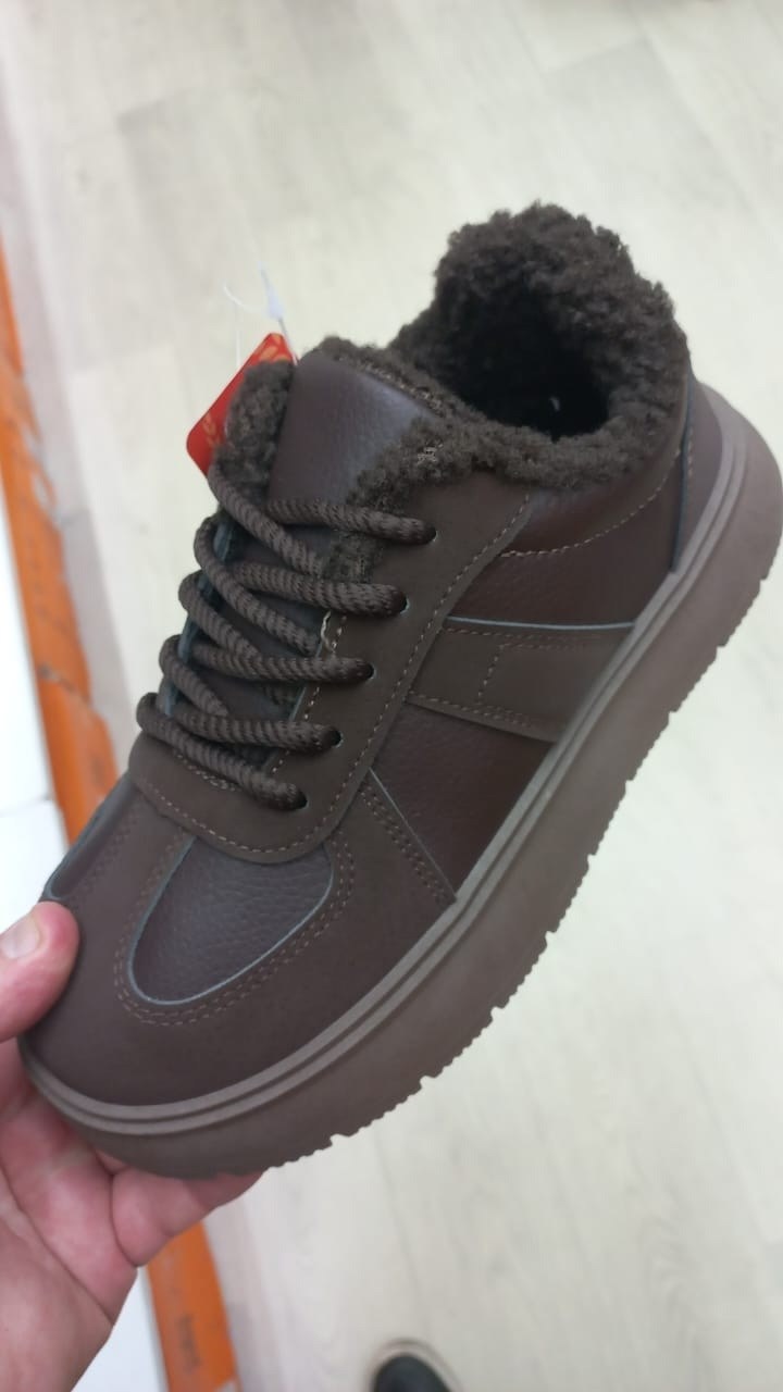 ,кроссовки женскиe,женские зимние кроссовки,теплые кроссовки,кеды теплые