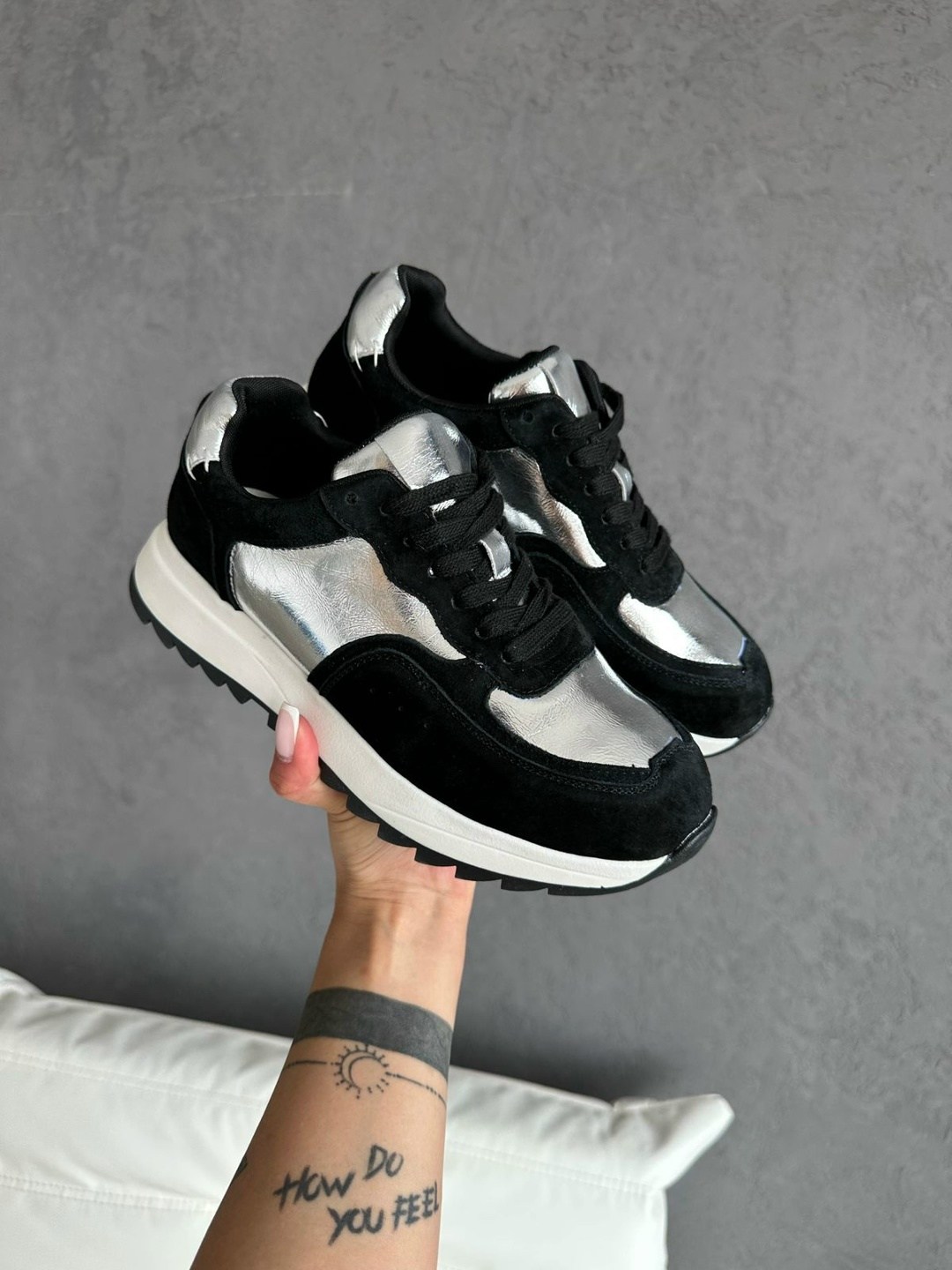 ,кроссовки женскиe,кроссовки женские черные,черные кроссовки,кроссовки модные