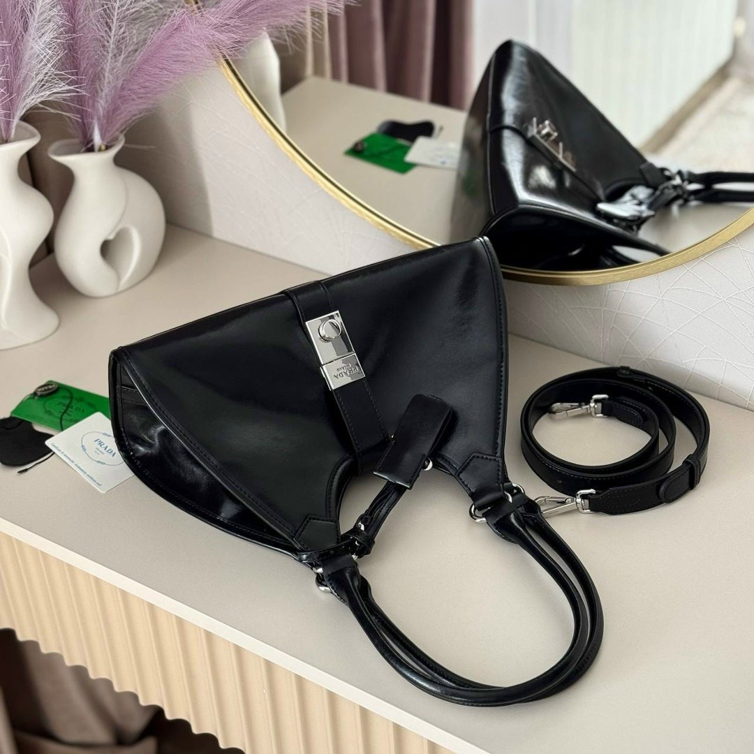 сумка,сумка женская prada,сумки женская,модная сумка,сумки люкс