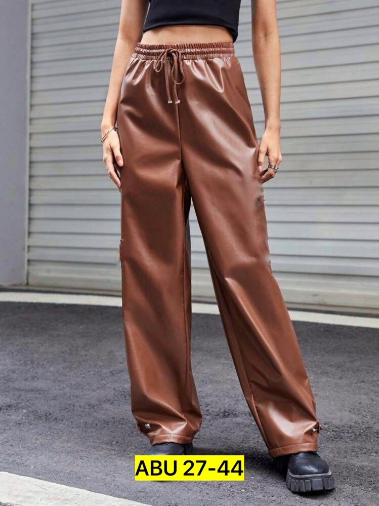 женские брюки,брюки стильные,бежевые кожаные брюки,модные брюки,женские классические брюки