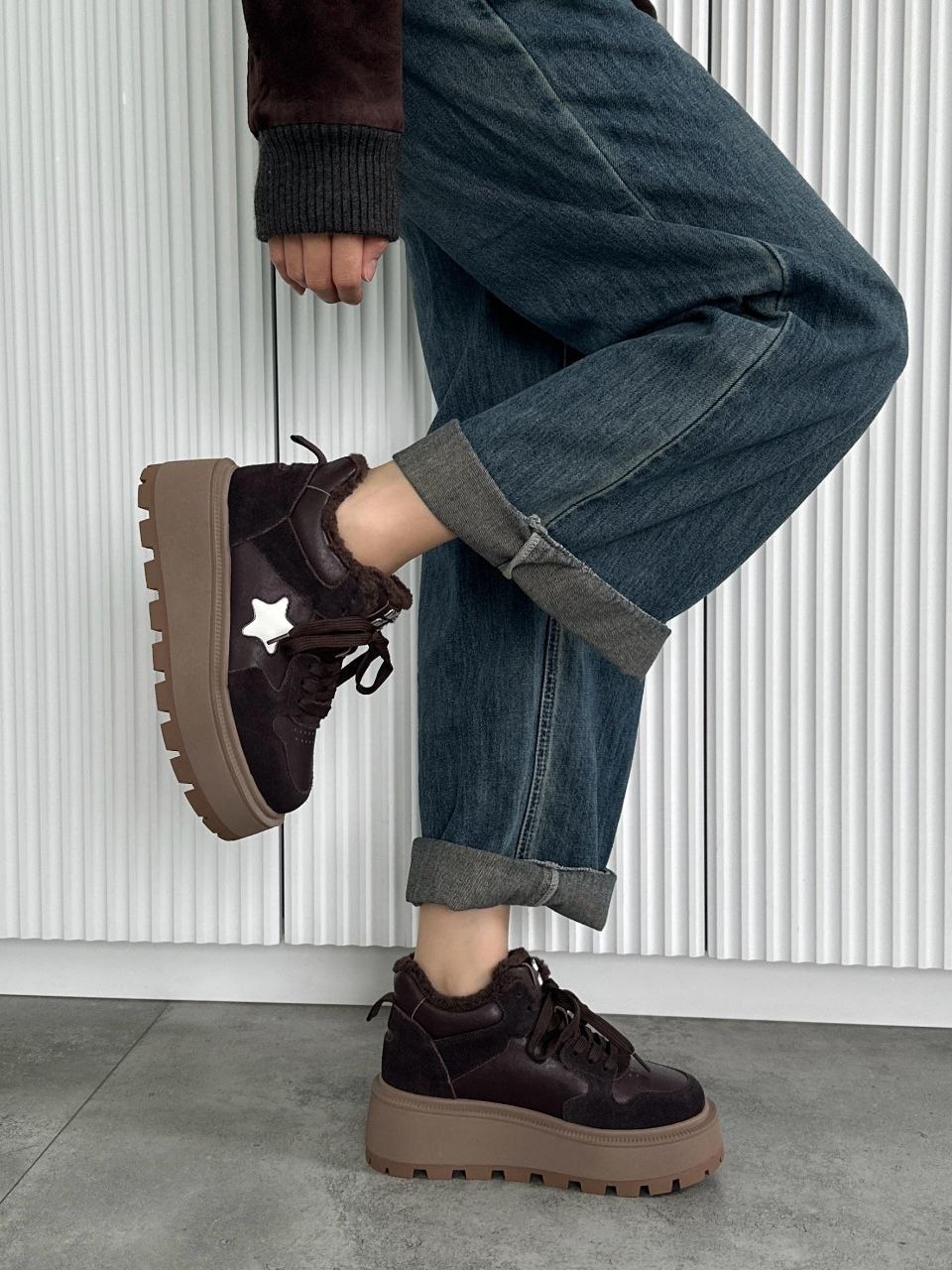 ,женская ,обуви,кроссовки замшевые,зимняя  женская